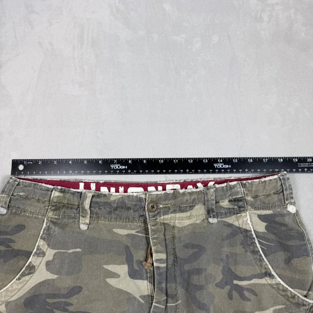 Y2K Mens Unionbay Camo Cargo Shorts Distressed Skate Utility 34